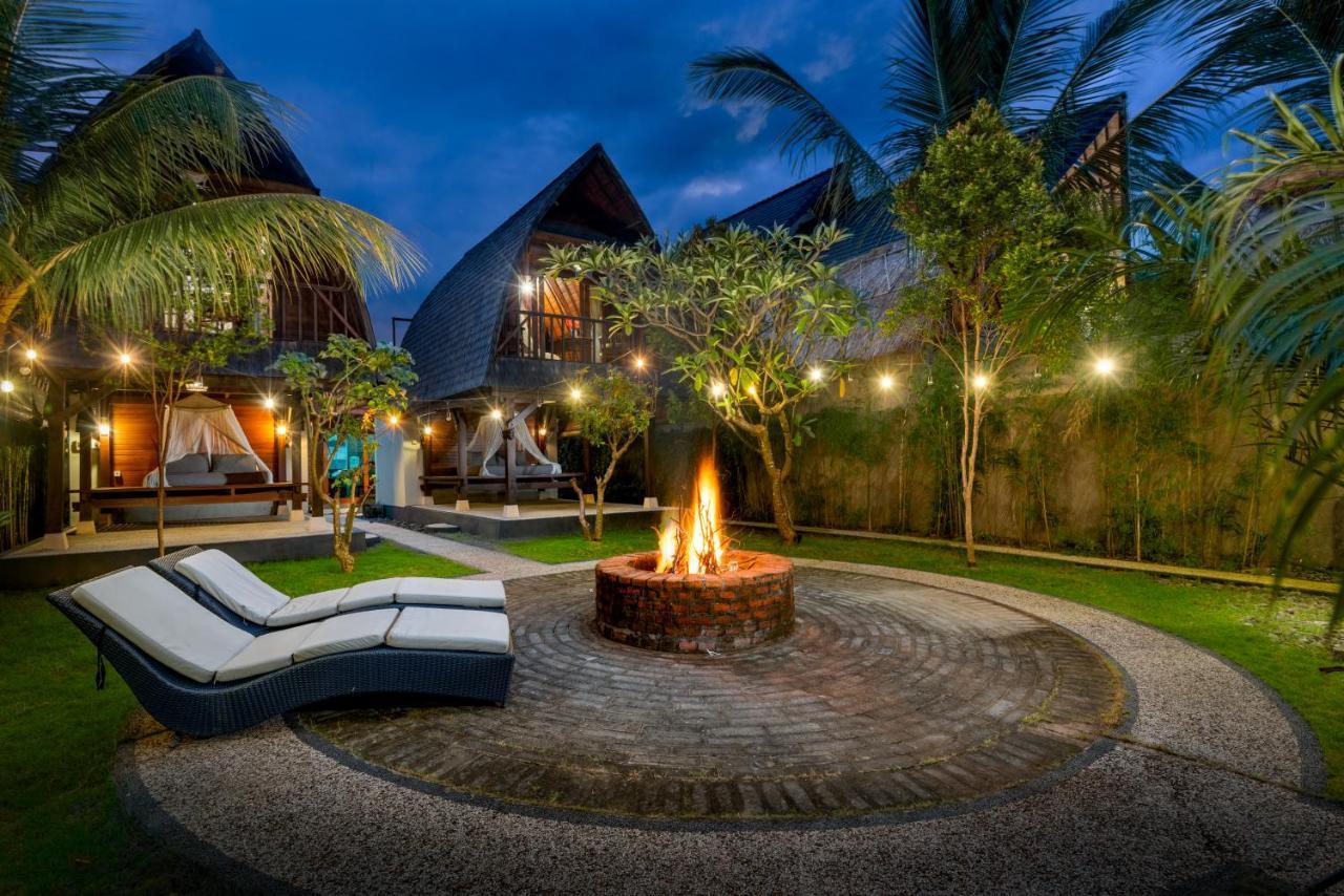 Melasti Beach Bungalows Amed Esterno foto
